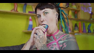 Goth GF Screams Through Rough Anal DP – No Mercy FMM Destruction