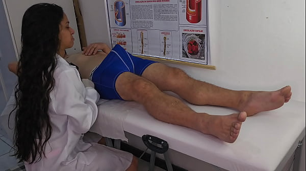 ENFERMEIRA se excita com pau do PACIENTE