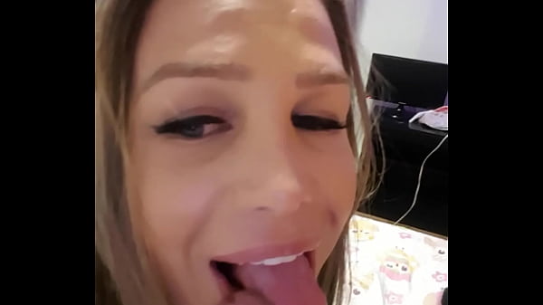 Download Video - Mais um boquetinho kd os dotado &quest; Instagram &commat;mellomyrelly me sigam la videos e fotos diariamente