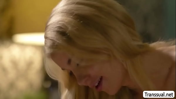 Blonde Tbabe Gracie Jane being teased by her pa...