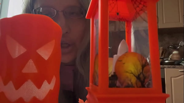 Pout for Your Goddess ASMR Lip Transformation F...