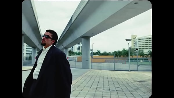 BAD BUNNY - BOKeTE (Video Oficial) | DeBÍ TiRAR...