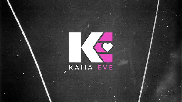 The prettiest part of Katja Kassin is her world famous butt