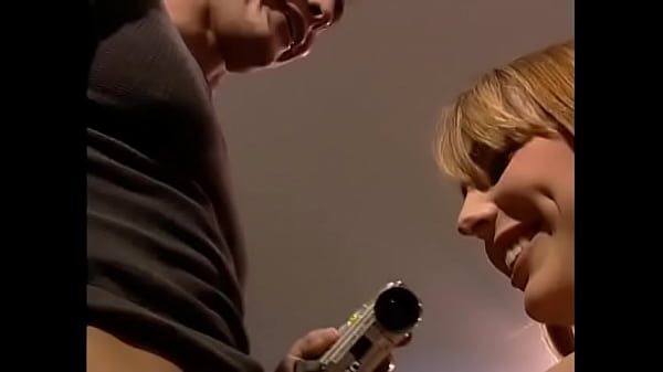 Muscular young guy licks gorgeous blonde's wet cunt and fucks her on the floor