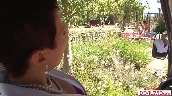 Teen gets fucked while stepmom watching