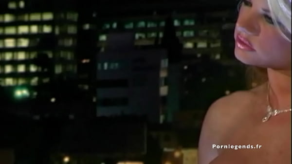 Vicky Vette: Double anal penetrations on the roof of the building
