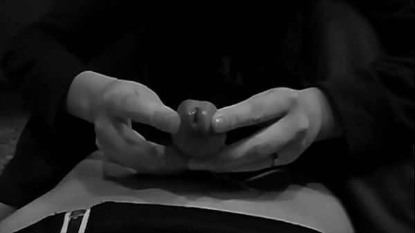 thumb d