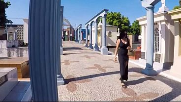 Filmei meu marido fodendo minha amiga trans