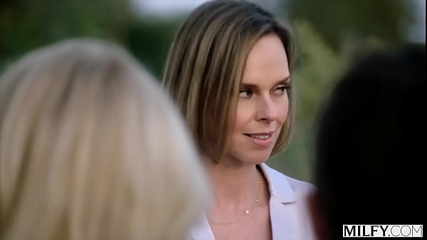 Download Video - MILFY 5 MILFS Vs&period;1 BBC -Maitland&comma; Brandi&comma; Phoenix&comma; Christy & Serenity Take On Jason Luv