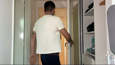 Two Student Roommates Fuck the Landlord While He Shows Them the Apartment - Barbygirlok and Chavitaxxx