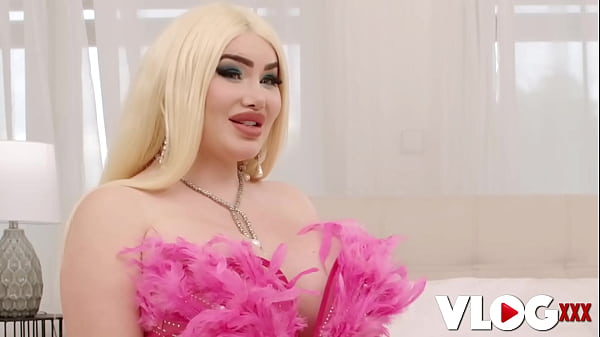Busty Blonde Bibi Bugatti Shows Her Naughty Side On Cam