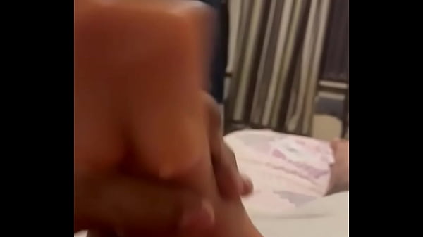 Masturbation Avec La Poupée