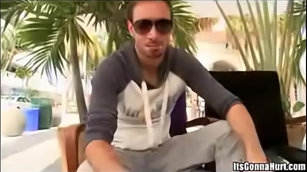 Download Video - GAYWIRE - Castro Supreme Bangs White Boi