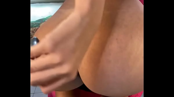 FUCKING hot short shorts enjoying