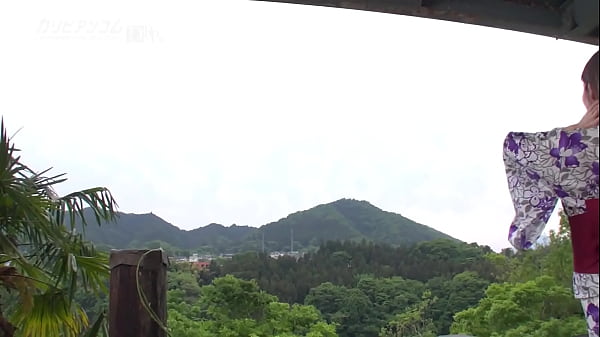 Delivered full of real subjective images! Young Wife Creampie Hot Spring Trip