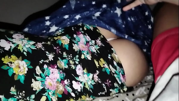 I INTERRUPTED MY STEPSISTER WHILE RESTING TO GIVE ME A DELICIOUS BLOWJOB HIGHLIGHT