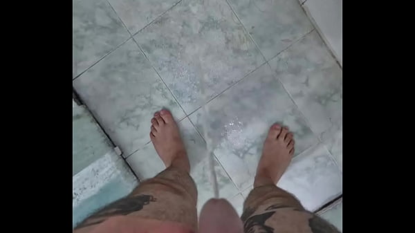 MIJANDO GOSTOSO NOBANHO - FETICHE