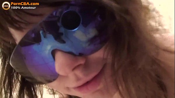 Real amateur blowbang in bathroom