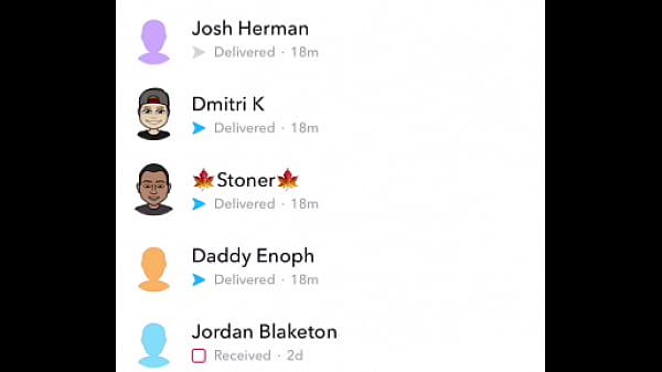 Guy shows his horny ass on s.