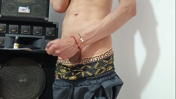 Download Video - I get horny and masturbate my cock in the auditory