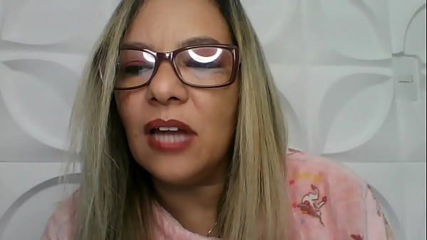 Download Video - &num;1&colon;COMI O VIADINHO - VIADINHO AMIGO DA MAMAE - UM VIADINHO NA FAMILIA