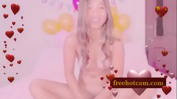 Naturel 24 Ans S'amusant