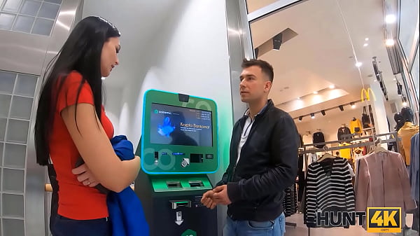 Download Video - HUNT4K&period; Babe is humped by boy who pays her boyfriend for carnal fun