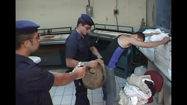 Download Video - GAY - Madameprive-Police