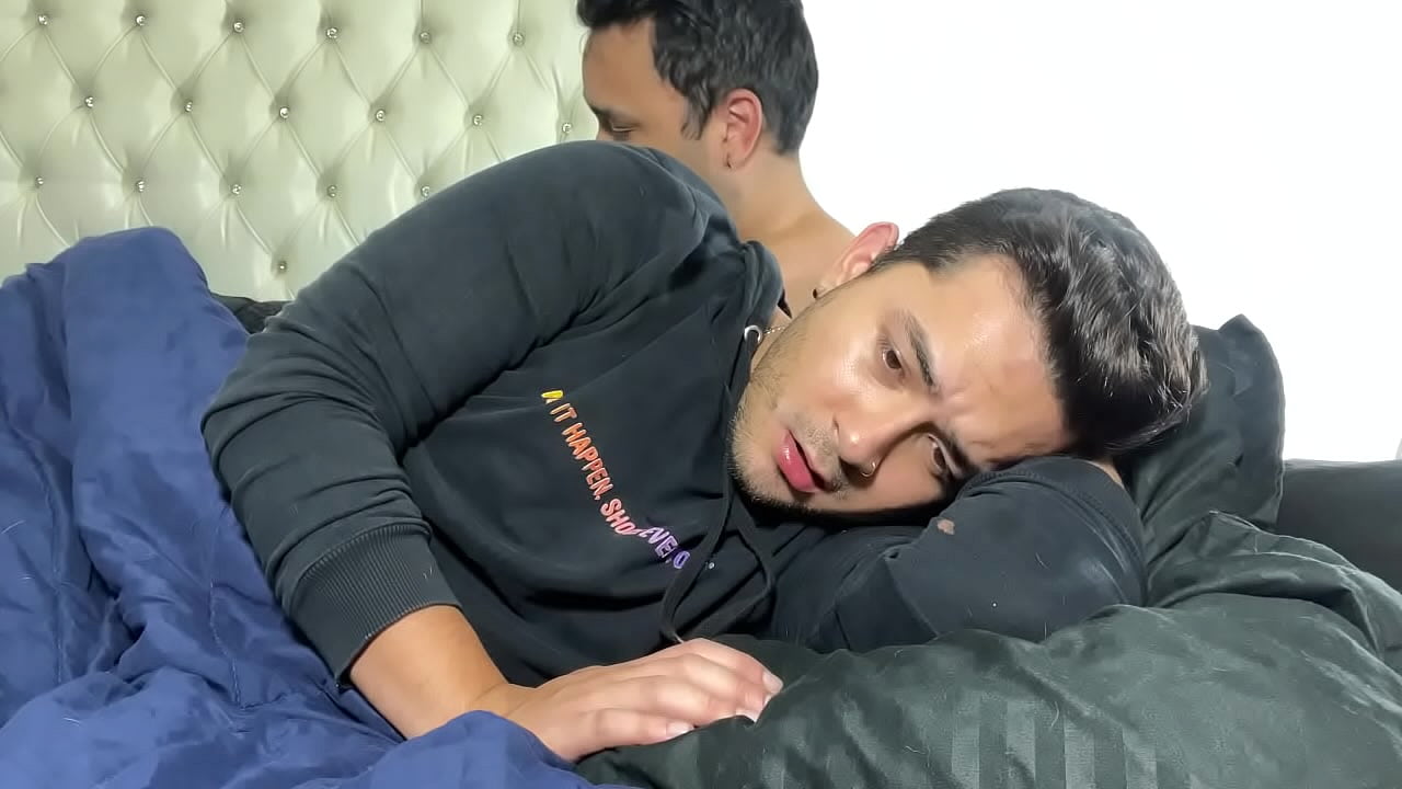 Padrastro se confunde y le come el culo a pelo a su hijastro pensando que era el de su mujer, casi los pillan
                    sexy babe interracial ass amateur homemade spanking domination fetish gay cream first time twink taboo bear colombia femboy big butt perfect ass big booty step dad ass clap solo boys male on male step family guy guy real ass latino man bisexual gay step son muchos negros