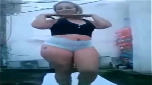 Gordinha Gostosa de Quatro #929449