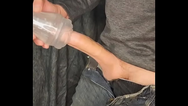 Download Video - 9&period;5x7 Cock Fucks Fleshlight and Cums