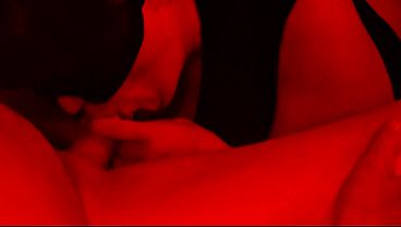 Horny wife can suck the chrome off a trailer hitch: Red Light Videos #12