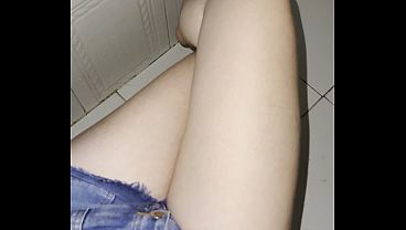 I lock myself in my stepbrother's bathroom and imagine him fucking me hard