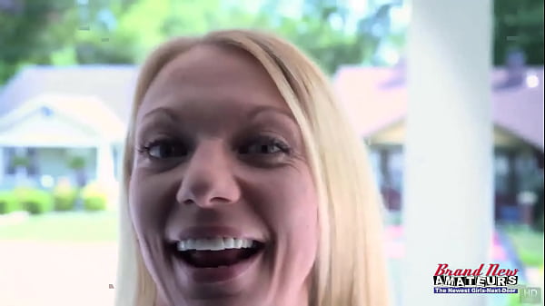 Petite Hottie Montana Pokes Her Wet Muff And Gets It Deeply Fingered!