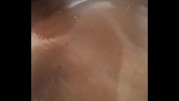 thumb bathing