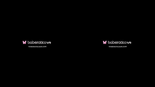 Solo babe, Amanda is masturbating all day long, in VR