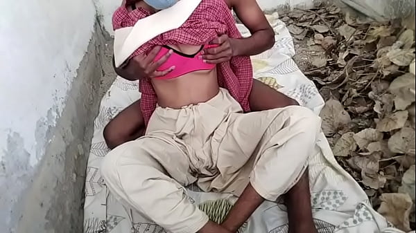 Indian village desi school girl come to forest and fucked her
