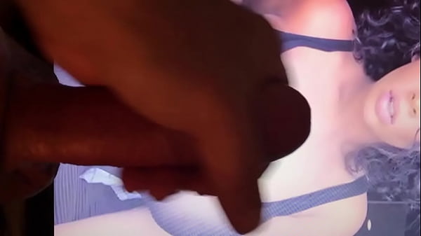 Download Video - EB Tits