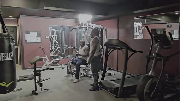 PETITE PROFESSOR GETS UNFORGETTABLE TRAINING SESSION