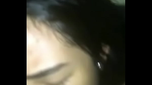 Chindo Baisé Par Sa Copine, Son Ventre Et Son Entrejambe