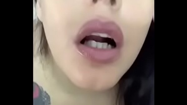 Download Video - Judging a fans cock and showin off my assessments