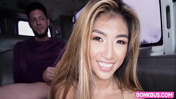 Clara Trinity Gets To Work Worshiping Dick