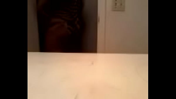 Big ass ebony Sugarpeaches clapping ass