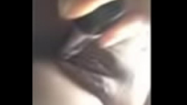 Playing with pussy Thumbnail