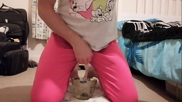 Download Video - I wet myself and got soaked in piss