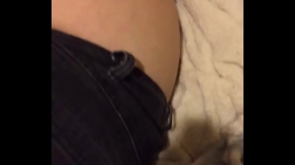 Guy cum all over s. wife sexy feet and she doesn't up from the cum on her feet