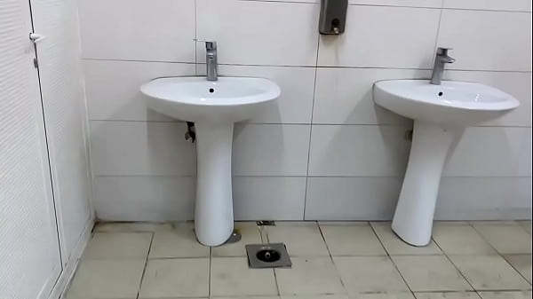 Public cruising of a straight office boy in a d...