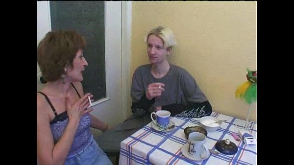 Download Video - Mum loves young guy