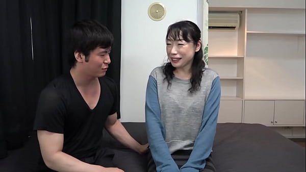 日本の離婚歴のある人妻とセックス 2