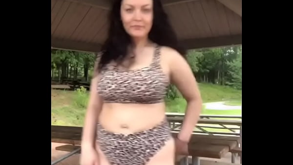 Phat ass teasing cock